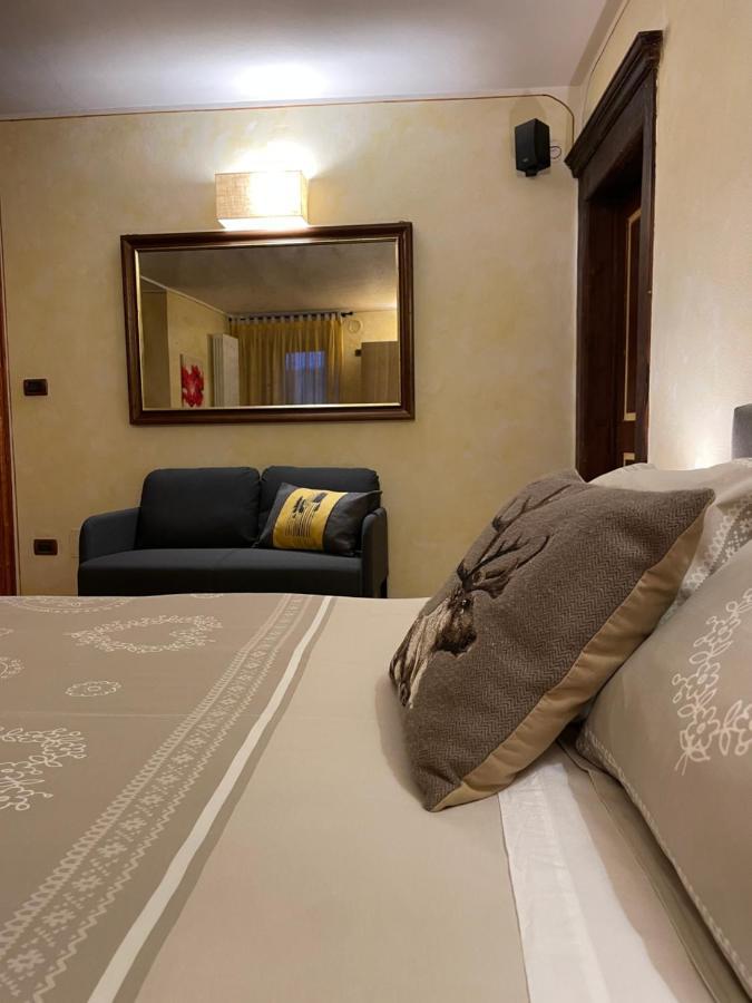 Апартаменты Nel Vecchio Borgo Веррес Экстерьер фото